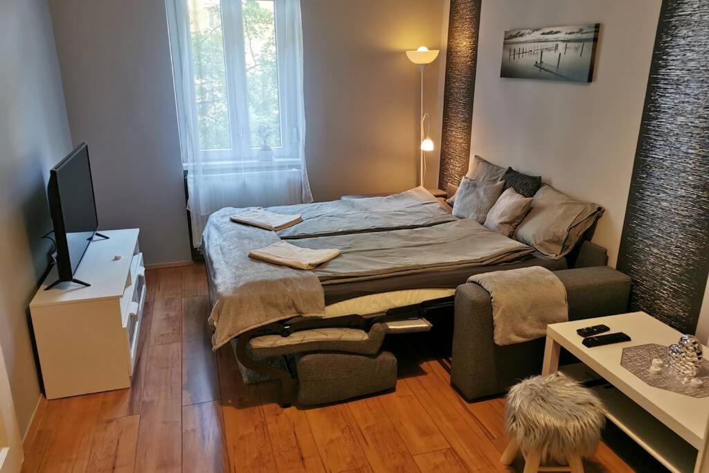 Corvin City Center Kisfaludy Apartman Apartamento Budapeste Exterior foto
